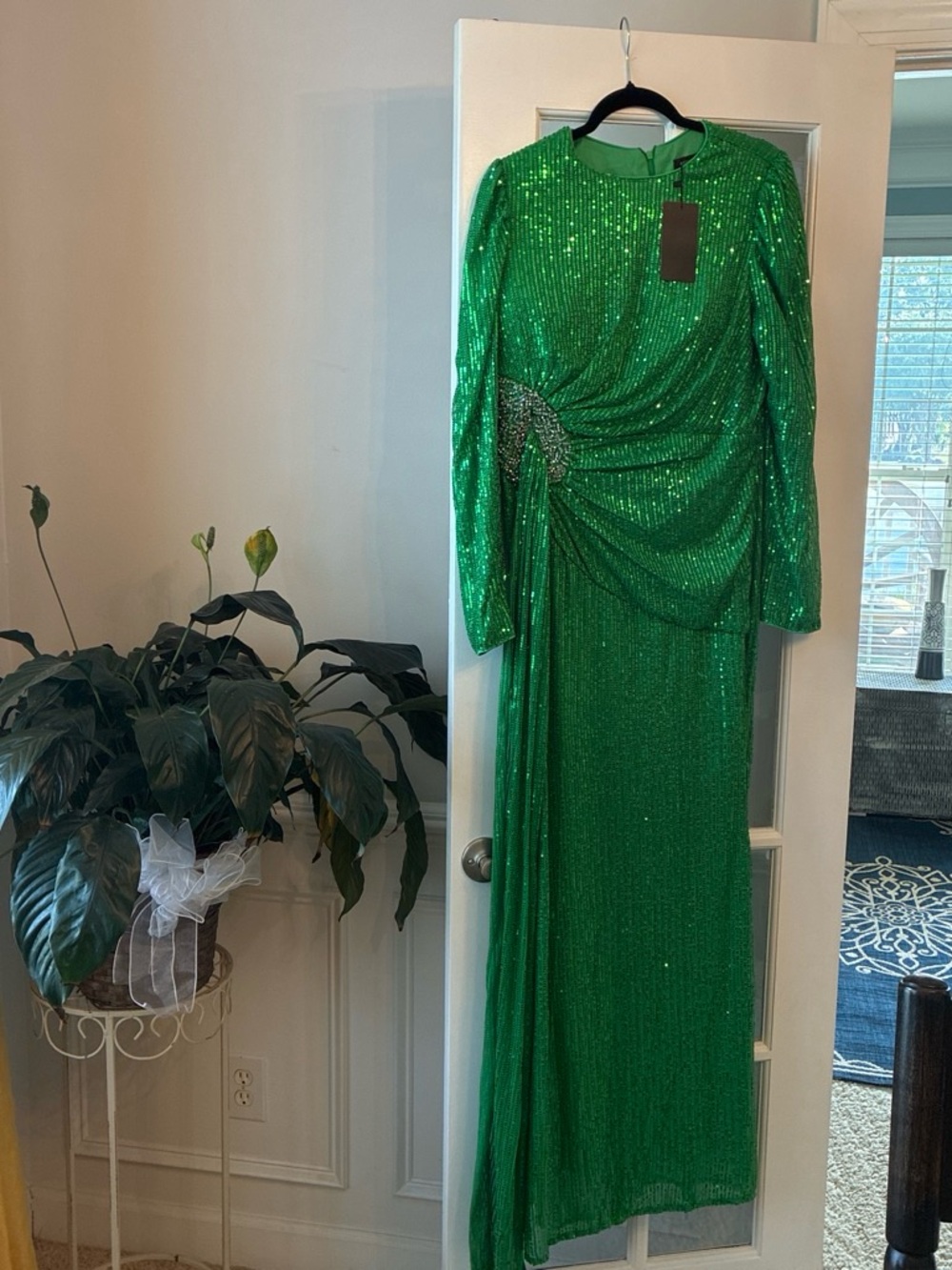 Emerald Sequin Prom Dress — Elegant Evening Gown